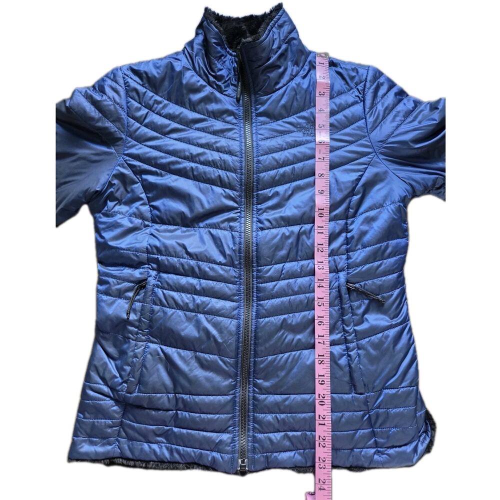 The North Face Mossbud Reversible Jacket Womens S Blue Black Faux Fur Puffer - Picture 9 of 10